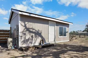 24605 Dodds Rd, Bend, OR 97701 - Photo 45