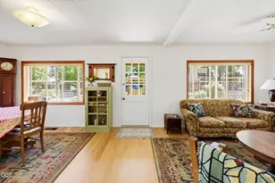 75 Dewey St, Ashland, OR 97520 - Photo 9