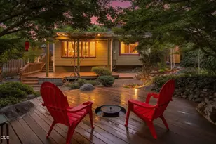 75 Dewey St, Ashland, OR 97520 - Photo 3