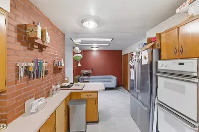 7339 S Corbett Avenue, Portland, OR 97219 - Photo 21