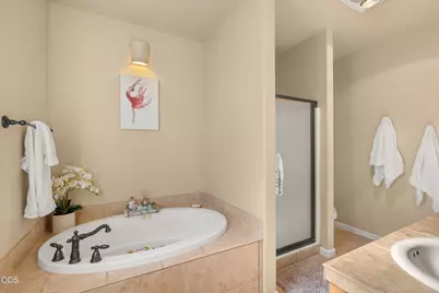 711 Isherwood Drive, Central Point, OR 97502 - Photo 25