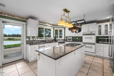 64629 Horseman Lane, Bend, OR 97703 - Photo 17