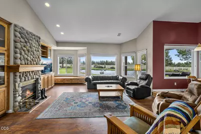64629 Horseman Lane, Bend, OR 97703 - Photo 13