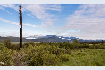 827 Beattys Butte Drive, Klamath Falls, OR 97601 - Photo 3