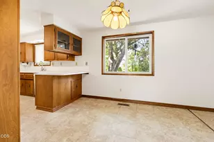 2533 Tahitian Ave, Medford, OR 97504 - Photo 15