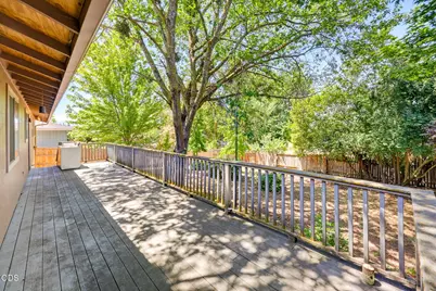 2533 Tahitian Avenue, Medford, OR 97504 - Photo 43