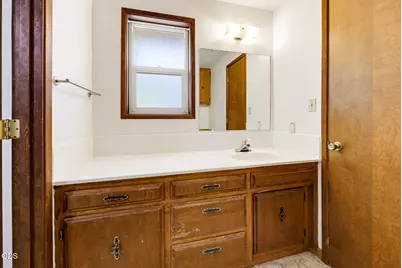 2533 Tahitian Avenue, Medford, OR 97504 - Photo 39
