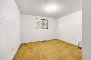 2533 Tahitian Ave, Medford, OR 97504 - Photo 33