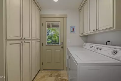 2564 Old Military Road, Central Point, OR 97502 - Photo 29