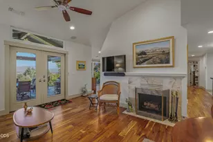 2564 Old Military Rd, Central Point, OR 97502 - Photo 17