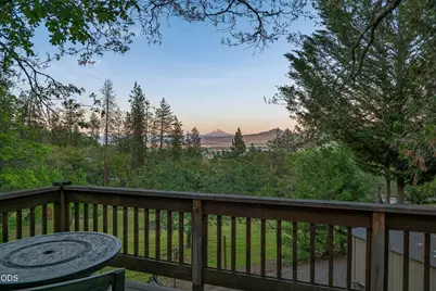 2564 Old Military Road, Central Point, OR 97502 - Photo 45