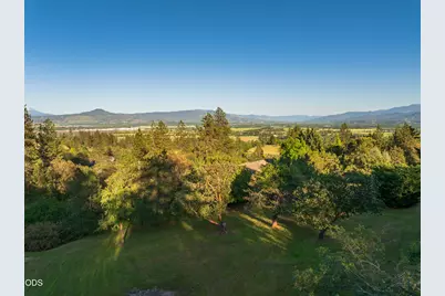 2564 Old Military Road, Central Point, OR 97502 - Photo 55