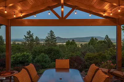 2564 Old Military Road, Central Point, OR 97502 - Photo 37