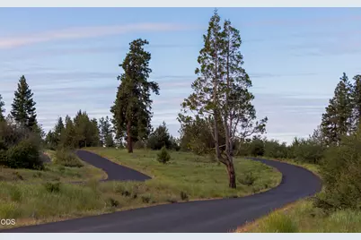 846 Abbott Mountain Way, Klamath Falls, OR 97601 - Photo 5