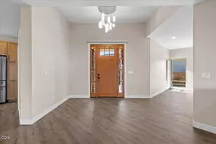 3303 Sky Wy, Medford, OR 97504 - Photo 5