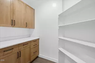 3303 Sky Wy, Medford, OR 97504 - Photo 19