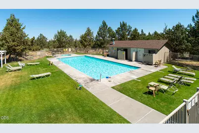 1844 Redtail Hawk Drive #RV55J, Redmond, OR 97756 - Photo 43