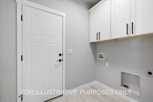 3675 Peregrine Way, White City, OR 97503 - Photo 15