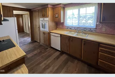 31433 Price Street, Bonanza, OR 97623 - Photo 5