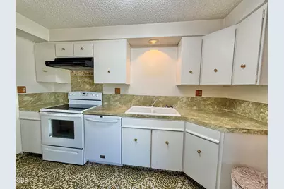 5119 Barry Avenue, Klamath Falls, OR 97603 - Photo 7