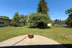 5119 Barry Ave, Klamath Falls, OR 97603 - Photo 15