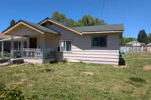 2241 Wantland Ave, Klamath Falls, OR 97601 - Photo 3