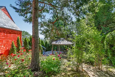 443 Conestoga Drive, Jacksonville, OR 97530 - Photo 41