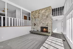443 Conestoga Dr, Jacksonville, OR 97530 - Photo 9