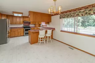204 Miller St, Molalla, OR 97038 - Photo 9