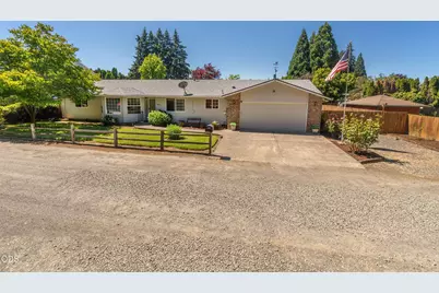 204 Miller Street, Molalla, OR 97038 - Photo 1