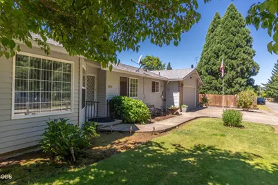 204 Miller Street, Molalla, OR 97038 - Photo 3