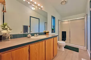 4751 Bellm Dr, Klamath Falls, OR 97603 - Photo 17