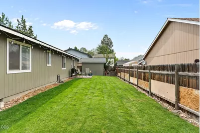 833 NW Maple Court, Redmond, OR 97756 - Photo 41