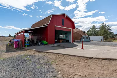 66928 Sagebrush Lane, Bend, OR 97703 - Photo 37