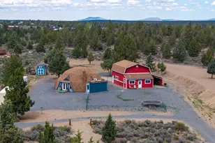 66928 Sagebrush Ln, Bend, OR 97703 - Photo 7