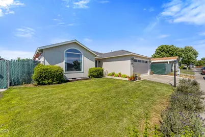 2343 New Haven Drive, Central Point, OR 97502 - Photo 3