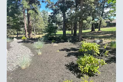 2533 NW Pine Terrace Drive, Bend, OR 97703 - Photo 35