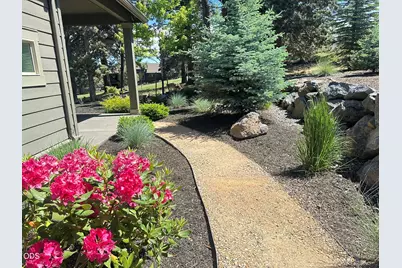 2533 NW Pine Terrace Drive, Bend, OR 97703 - Photo 27