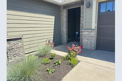 2533 NW Pine Terrace Drive, Bend, OR 97703 - Photo 5