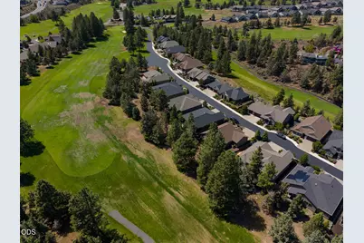 2533 NW Pine Terrace Drive, Bend, OR 97703 - Photo 3