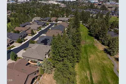 2533 NW Pine Terrace Drive, Bend, OR 97703 - Photo 33