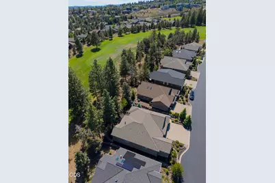 2533 NW Pine Terrace Drive, Bend, OR 97703 - Photo 23