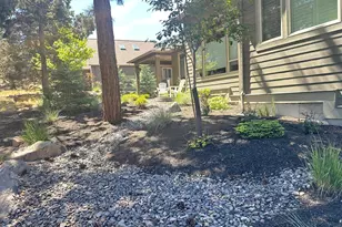 2533 NW Pine Terrace Dr, Bend, OR 97703 - Photo 47