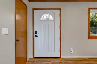 36159 SW Viewridge Ln, Hillsboro, OR 97123 - Photo 7