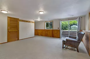 36159 SW Viewridge Ln, Hillsboro, OR 97123 - Photo 37