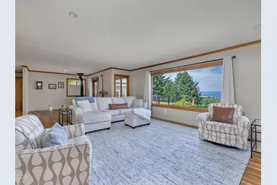 36159 SW Viewridge Lane, Hillsboro, OR 97123 - Photo 5