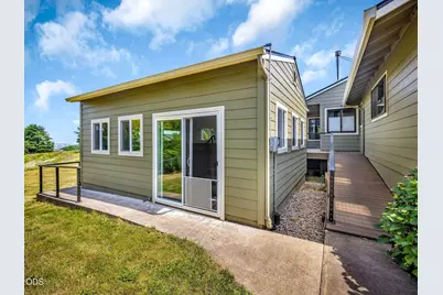 36159 SW Viewridge Lane, Hillsboro, OR 97123 - Photo 3