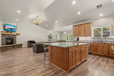 125 McKenzie Ridge Road, Grants Pass, OR 97526 - Photo 11