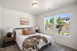 62847 NE Daniel Rd, Bend, OR 97701 - Photo 19