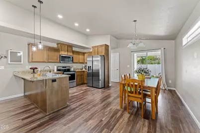 241 Westbrook Drive, Rogue River, OR 97537 - Photo 5